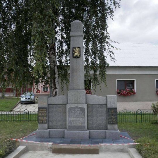 Pomník padlým v Třebenicích