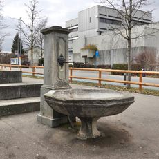 Schoolhouse fountain (1775)