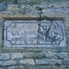 Guidestone, Plum Lane; corner of Shipton Court