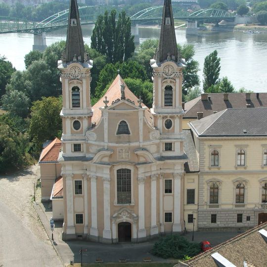 Parafia św. Ignacego Loyoli w Ostrzyhomiu-Víziváros