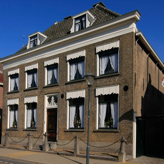 Wilhelminastraat 33, Mijnsheerenland