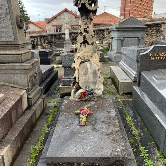 Tombeau de Jane Lucot