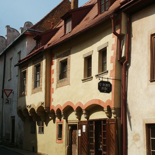 Dačická 450