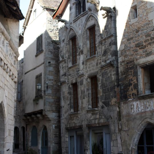 Maison des Loups, Caylus