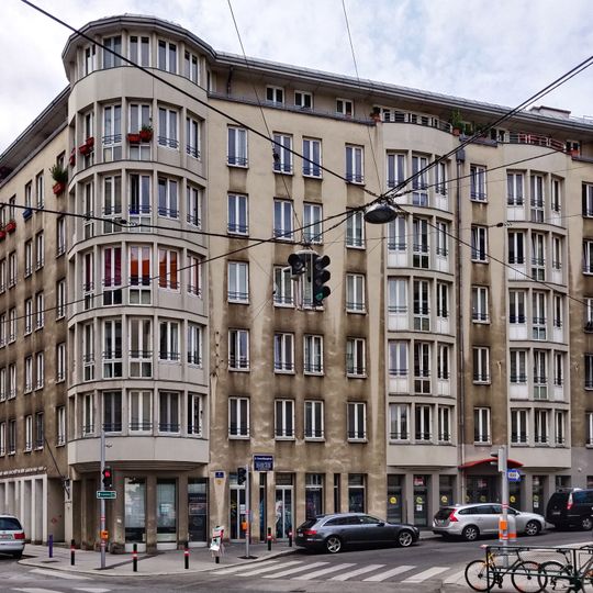 Gemeindebau Corneliusgasse 1