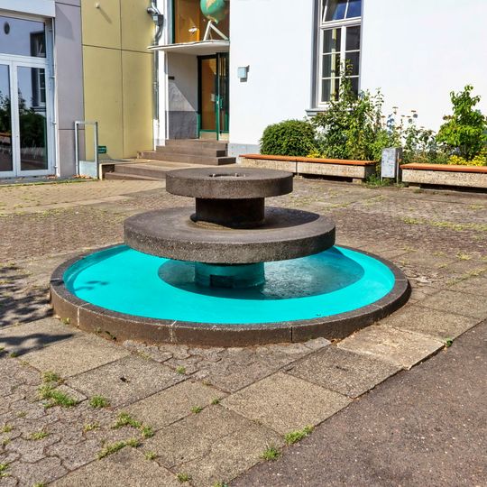 Brunnen Ernst-Kalkuhl-Gymnasium