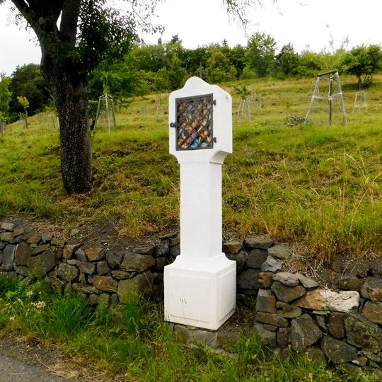 Sedmé zastavení křížové cesty u Valče