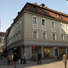 Wohn- und Geschäftshaus in Ecklage