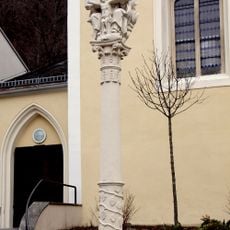 Pest-/Dreifaltigkeitssäule, Gnadenstuhl