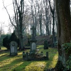 LSG-Park und Alter Friedhof an der Strasse Lohscheidt