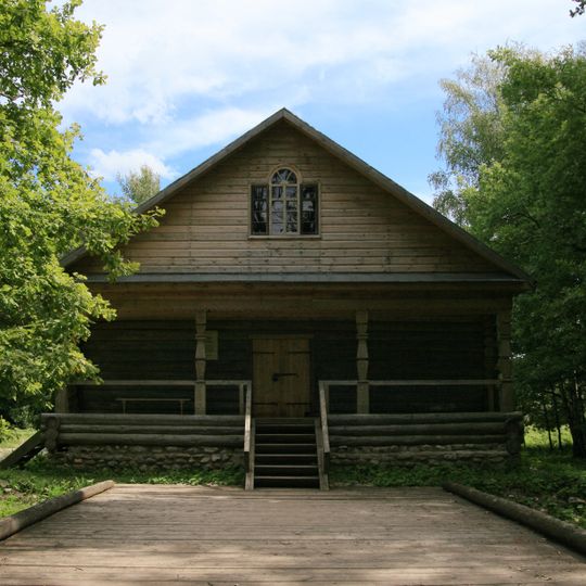 Амбар из Иверского монастыря в Валдае