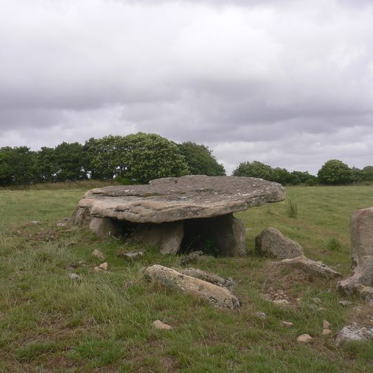 Dolmen von Kerviniou