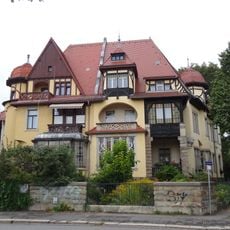 Villa Gustav-Adolf-Straße 13