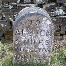 Milestone To East Of Ashgillside