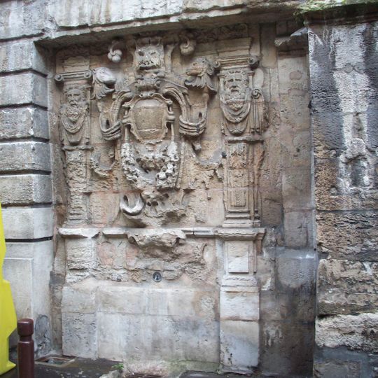 Brunnen Sainte-Croix-des-Pelletiers