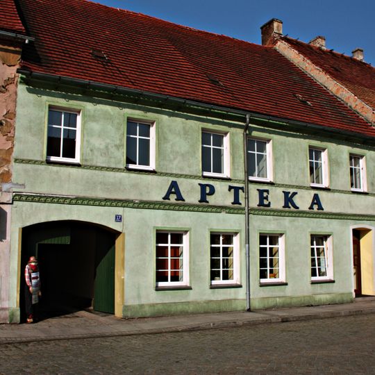 17 Market Square in Nowe Miasteczko