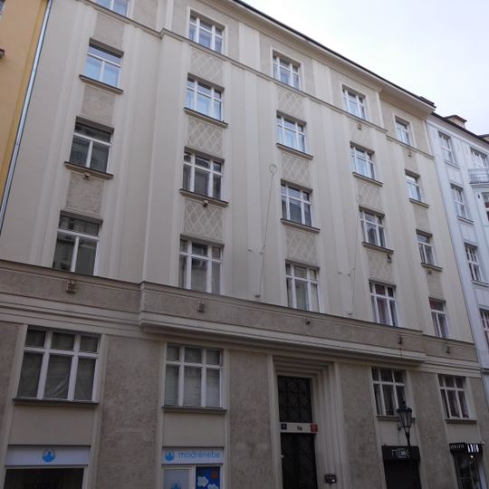 Elišky Krásnohorské 6