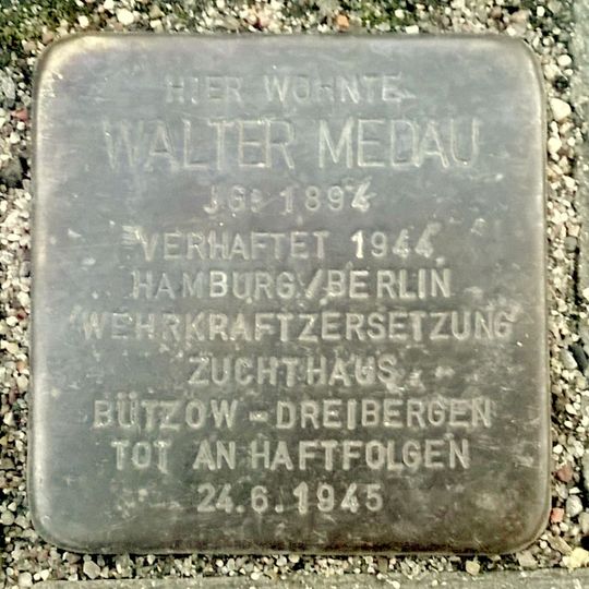 Stolperstein en memoria de Walter Medau