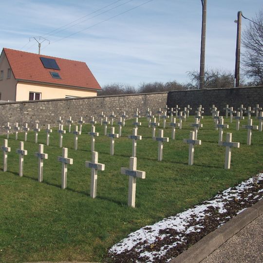 Cimetière militaire de Navenne