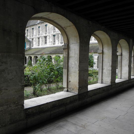 Cloître de l'abbaye de Port-Royal de Paris