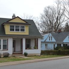 Fry's Spring Historic District