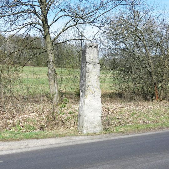 Boží muka u silnice z Kravař do Heřmanic