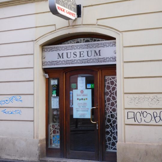 Museum Prague Magic Garnet