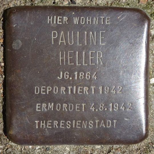 Stolperstein en memoria de Pauline Heller