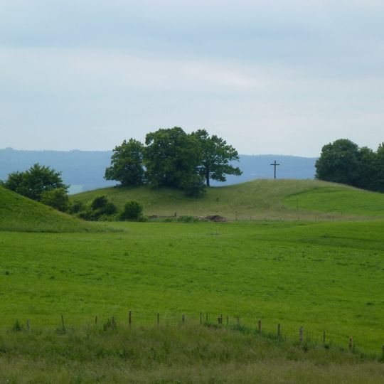 Tumuli am Hirschberg E von Pähl