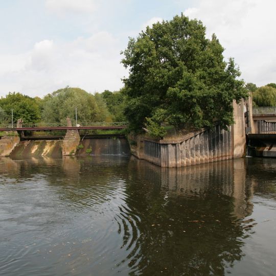 Wehr Schneller Graben