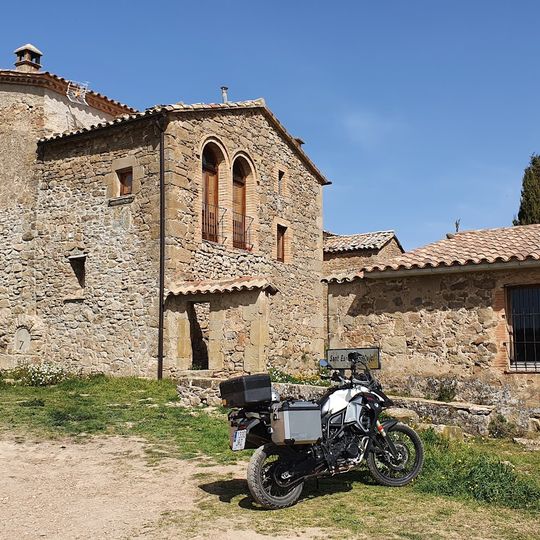 Terreny d'acampada Mas Pujol de Planès