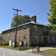Knowlton Memorial Hall