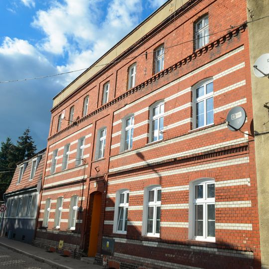 25 Zwycięstwa Street in Sulechów