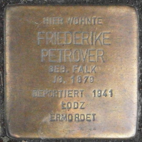Stolperstein dedicated to Friederike Petrover