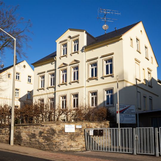 Mietshaus Hainichener Straße 4