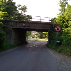 Railway bridge over Bártlova street