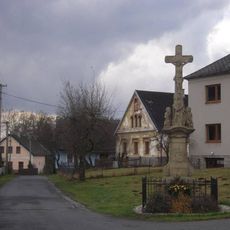 Kříž s Bolestnou Pannou Marií