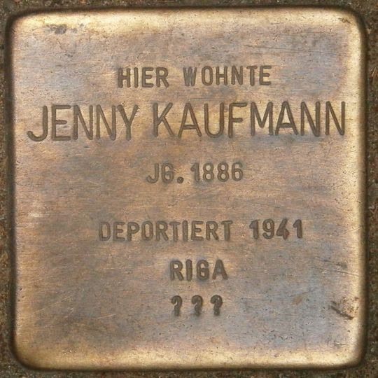 Stolperstein en memoria de Jenny Kaufmann