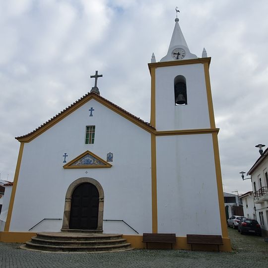 Igreja Paroquial de Fratel