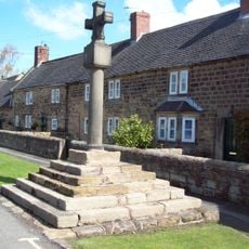 Village Cross, Higham