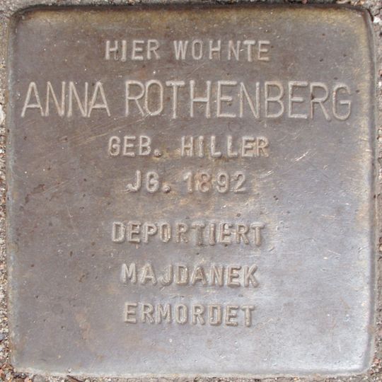 Stolperstein en memoria de Anna Rothenberg