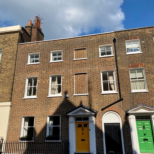 10, Southwood Lane N6