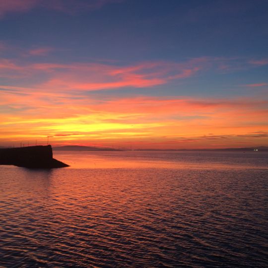 Edinburgh, Granton Harbour, Western Breakwater And Esparto Wharf