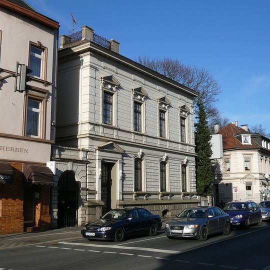 Friedrich-Ebert-Straße 418