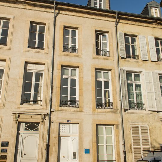 Immeuble, 15 place de la Carrière