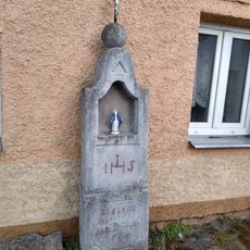 Kaplička u čp 4 v Heřmani