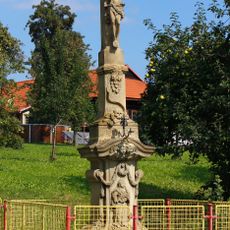 Kříž v Hrašticích