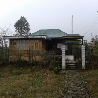 Sanctuaire faunique de Fambong Lho