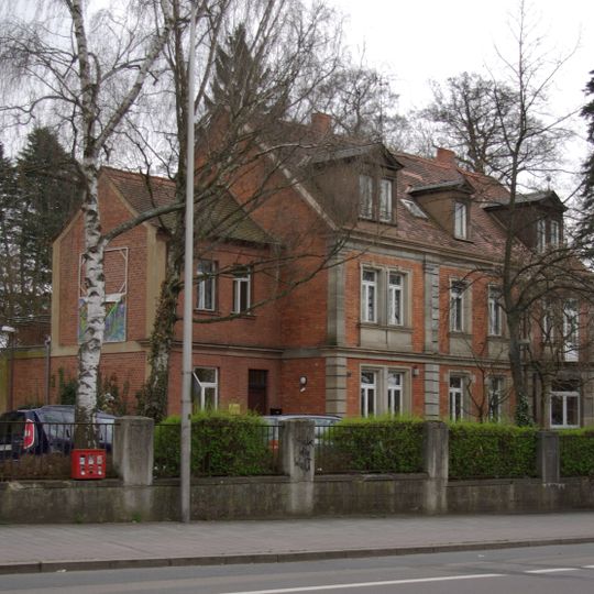 Ehemaliges Direktorenwohnhaus der Mechanischen Baumwollspinnerei Erlangen AG