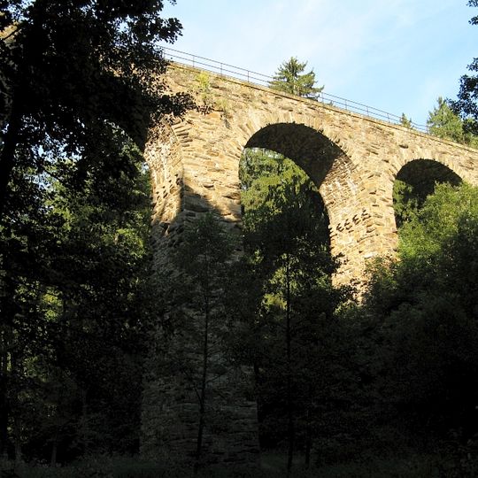 Železniční most přes Chýnovský potok u Chýnova